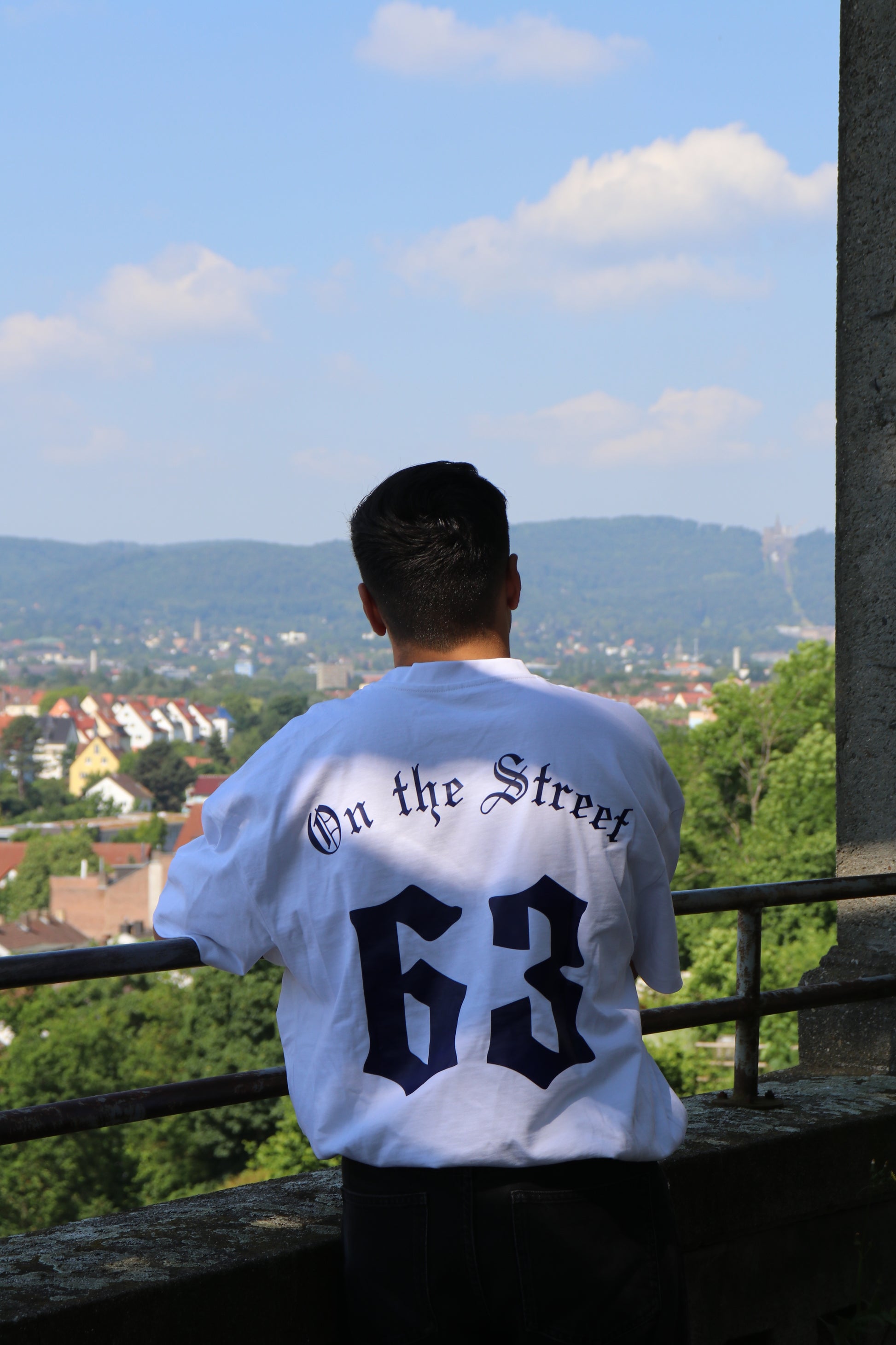 63 OTSV2 T-Shirt – ( Weiß – Blau )